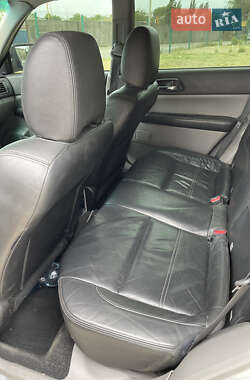 Внедорожник / Кроссовер Subaru Forester 2006 в 