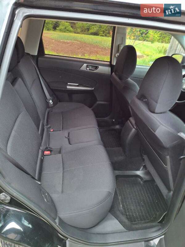 Позашляховик / Кросовер Subaru Forester 2012 в Надвірній