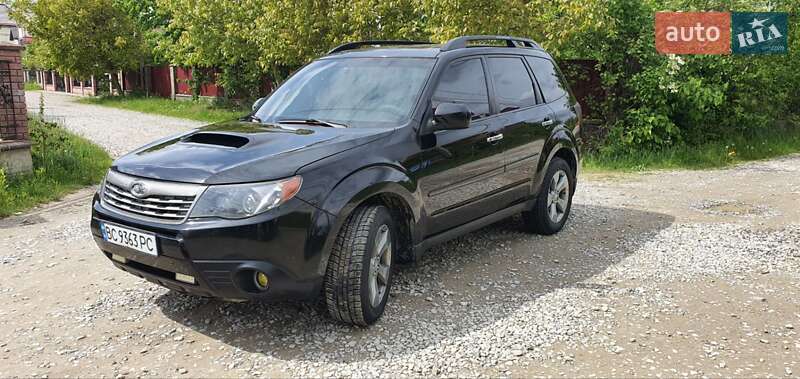 Внедорожник / Кроссовер Subaru Forester 2008 в 