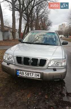 Внедорожник / Кроссовер Subaru Forester 2001 в 