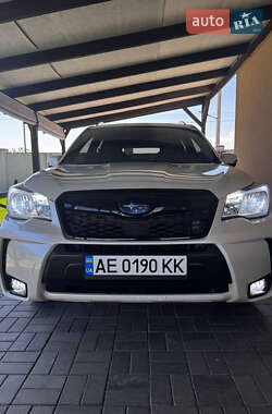 Внедорожник / Кроссовер Subaru Forester 2013 в 