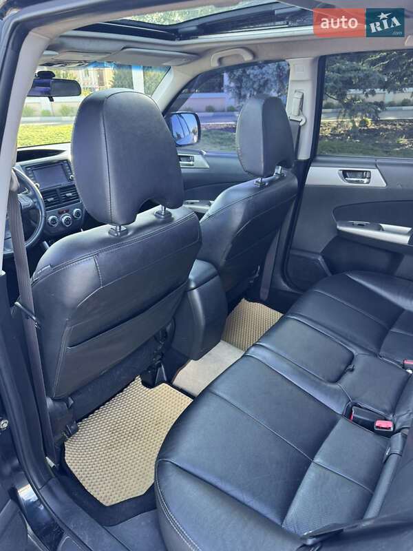 Позашляховик / Кросовер Subaru Forester 2010 в Дніпрі