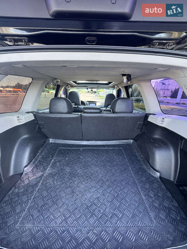 Позашляховик / Кросовер Subaru Forester 2010 в Дніпрі