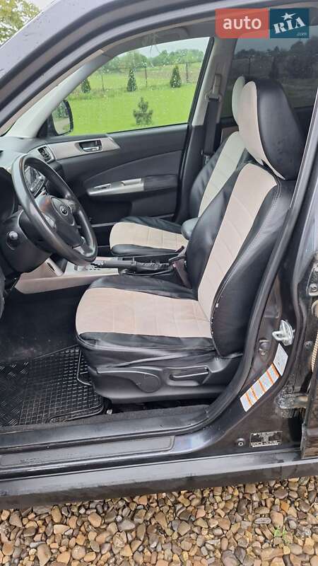 Позашляховик / Кросовер Subaru Forester 2009 в Рожнові