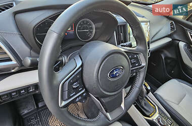 Внедорожник / Кроссовер Subaru Forester 2022 в 