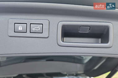 Внедорожник / Кроссовер Subaru Forester 2022 в 