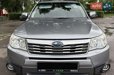 Внедорожник / Кроссовер Subaru Forester 2008 в 