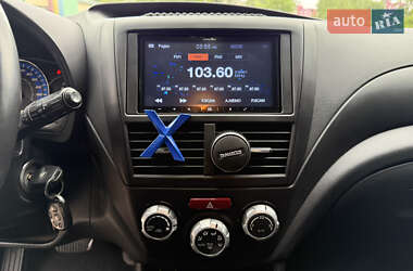 Внедорожник / Кроссовер Subaru Forester 2008 в 