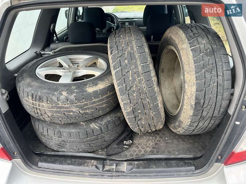 Внедорожник / Кроссовер Subaru Forester 2006 в Киеве