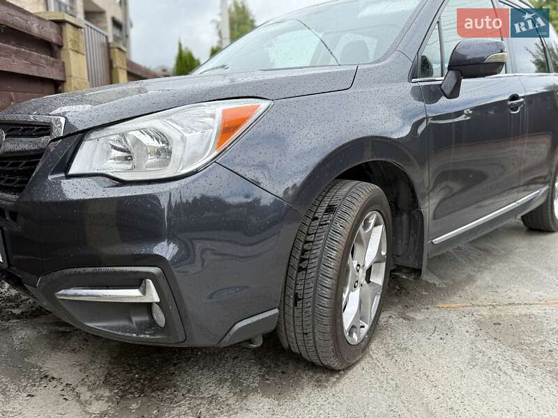 Внедорожник / Кроссовер Subaru Forester 2015 в Киеве
