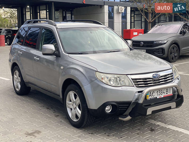 Внедорожник / Кроссовер Subaru Forester 2008 в 