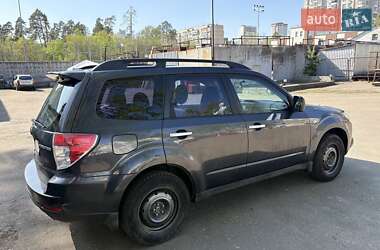 Внедорожник / Кроссовер Subaru Forester 2008 в 