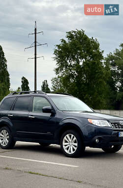 Внедорожник / Кроссовер Subaru Forester 2012 в 