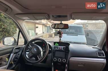 Внедорожник / Кроссовер Subaru Forester 2015 в 