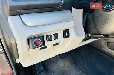 Внедорожник / Кроссовер Subaru Forester 2013 в 