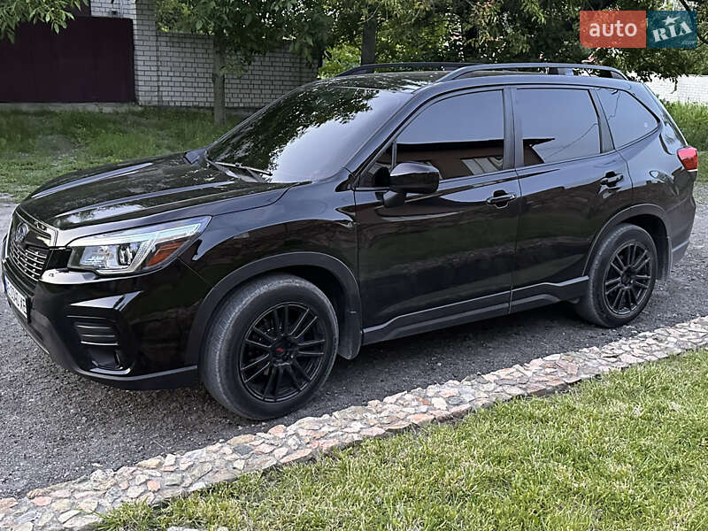 Внедорожник / Кроссовер Subaru Forester 2018 в Днепре