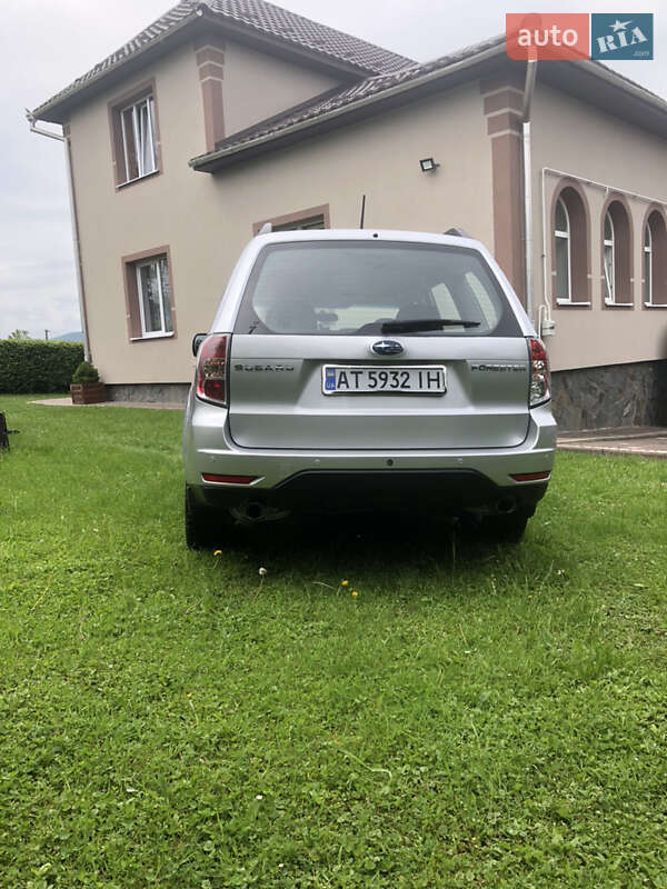 Внедорожник / Кроссовер Subaru Forester 2010 в Коломые