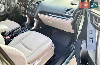 Внедорожник / Кроссовер Subaru Forester 2013 в 