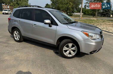 Внедорожник / Кроссовер Subaru Forester 2015 в 