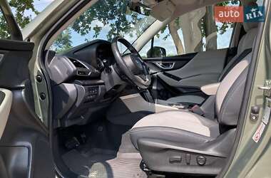 Позашляховик / Кросовер Subaru Forester 2018 в 