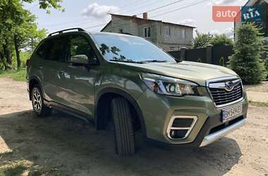 Позашляховик / Кросовер Subaru Forester 2018 в 