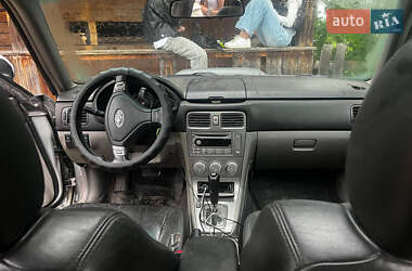 Внедорожник / Кроссовер Subaru Forester 2006 в 