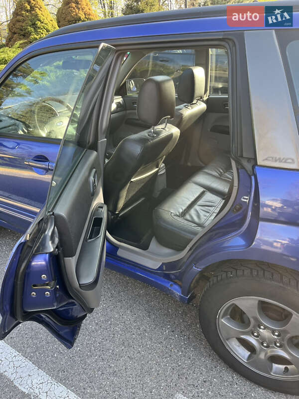 Позашляховик / Кросовер Subaru Forester 2003 в Києві