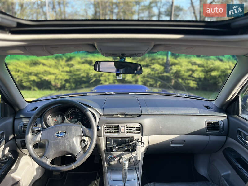 Позашляховик / Кросовер Subaru Forester 2003 в Києві