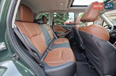 Внедорожник / Кроссовер Subaru Forester 2022 в 