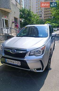 Внедорожник / Кроссовер Subaru Forester 2014 в 