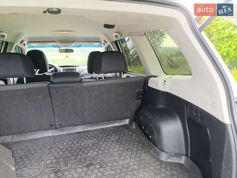 Внедорожник / Кроссовер Subaru Forester 2010 в Конотопе
