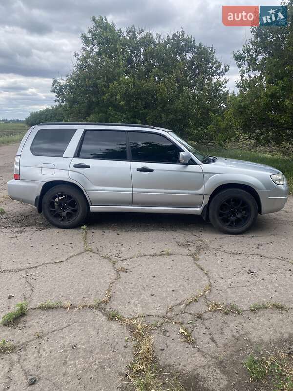 Внедорожник / Кроссовер Subaru Forester 2005 в Кривом Роге