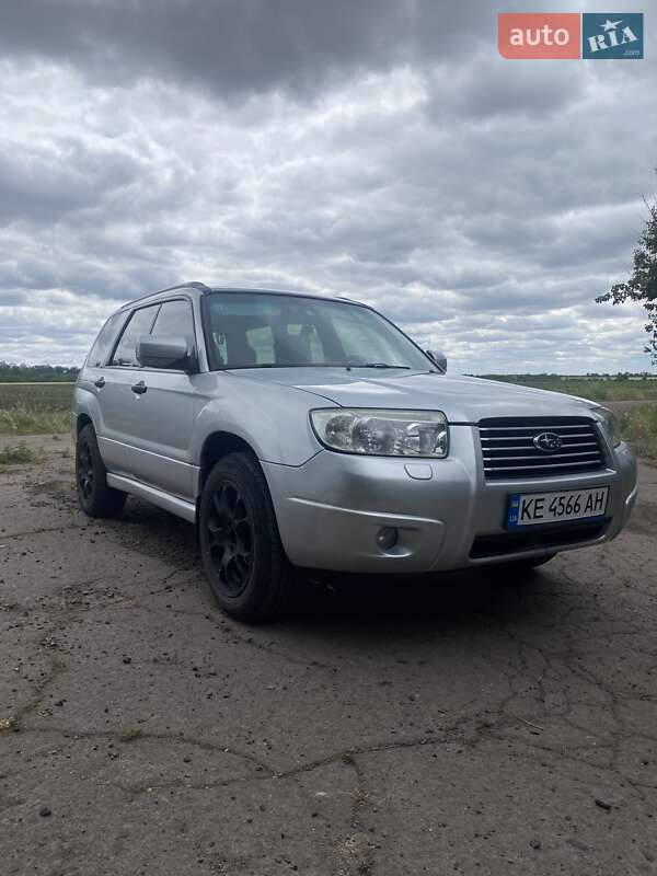 Внедорожник / Кроссовер Subaru Forester 2005 в Кривом Роге