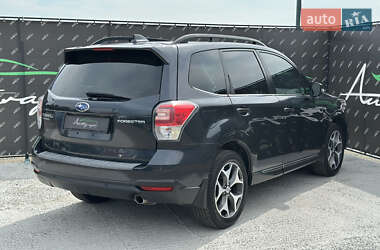 Внедорожник / Кроссовер Subaru Forester 2017 в 