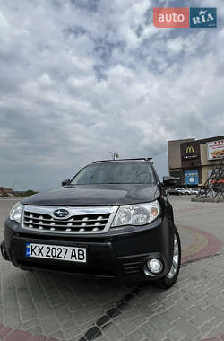 Внедорожник / Кроссовер Subaru Forester 2011 в Харькове