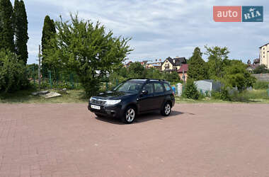Внедорожник / Кроссовер Subaru Forester 2008 в 