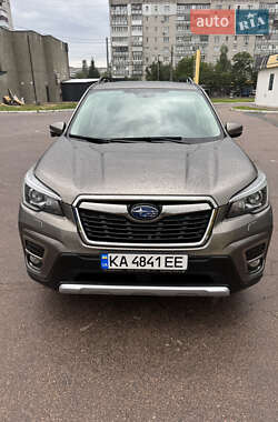Внедорожник / Кроссовер Subaru Forester 2018 в 