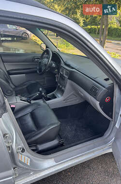 Внедорожник / Кроссовер Subaru Forester 2004 в 