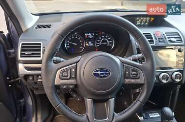 Внедорожник / Кроссовер Subaru Forester 2016 в 