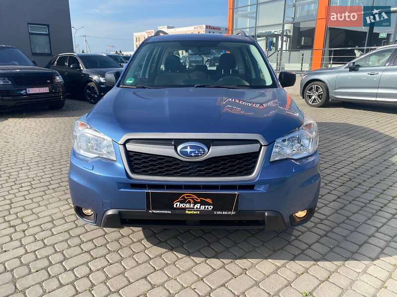 Позашляховик / Кросовер Subaru Forester 2015 в Львові