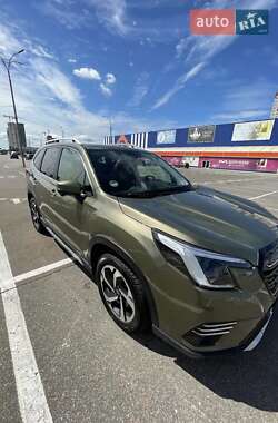 Внедорожник / Кроссовер Subaru Forester 2021 в Киеве