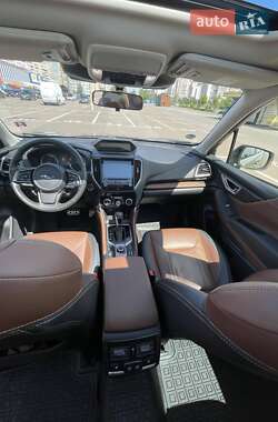 Внедорожник / Кроссовер Subaru Forester 2021 в Киеве