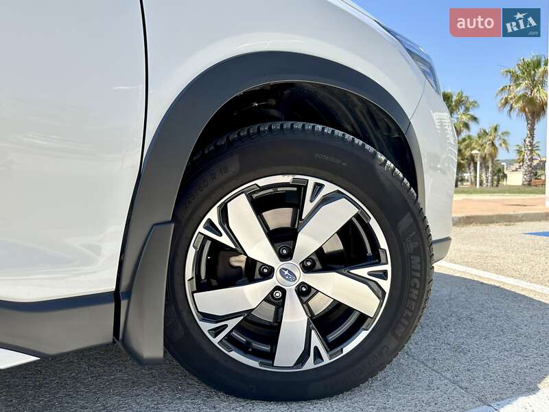 Позашляховик / Кросовер Subaru Forester 2019 в Львові