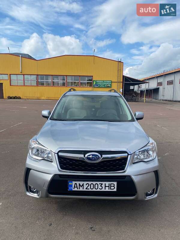 Внедорожник / Кроссовер Subaru Forester 2014 в Житомире