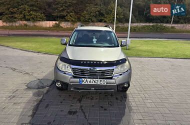 Внедорожник / Кроссовер Subaru Forester 2008 в 