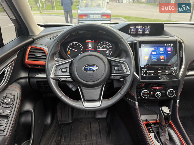 Внедорожник / Кроссовер Subaru Forester 2018 в Киеве
