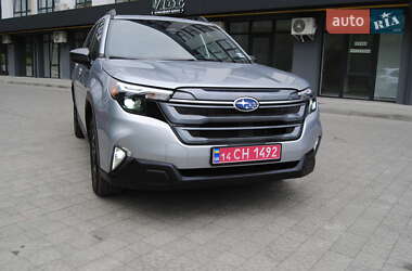 Позашляховик / Кросовер Subaru Forester 2024 в 