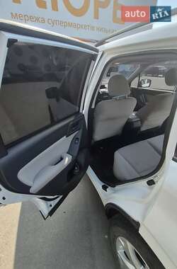 Позашляховик / Кросовер Subaru Forester 2014 в 