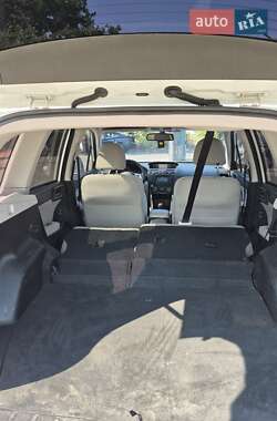 Позашляховик / Кросовер Subaru Forester 2014 в 
