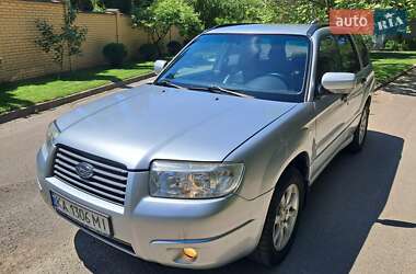 Внедорожник / Кроссовер Subaru Forester 2006 в Киеве